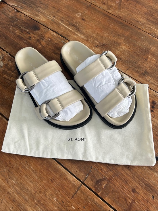 St. Agni Shoes - $420 St. Agni Leather Ring Detail Slide Sandals 7.5 38 Womens Ecru